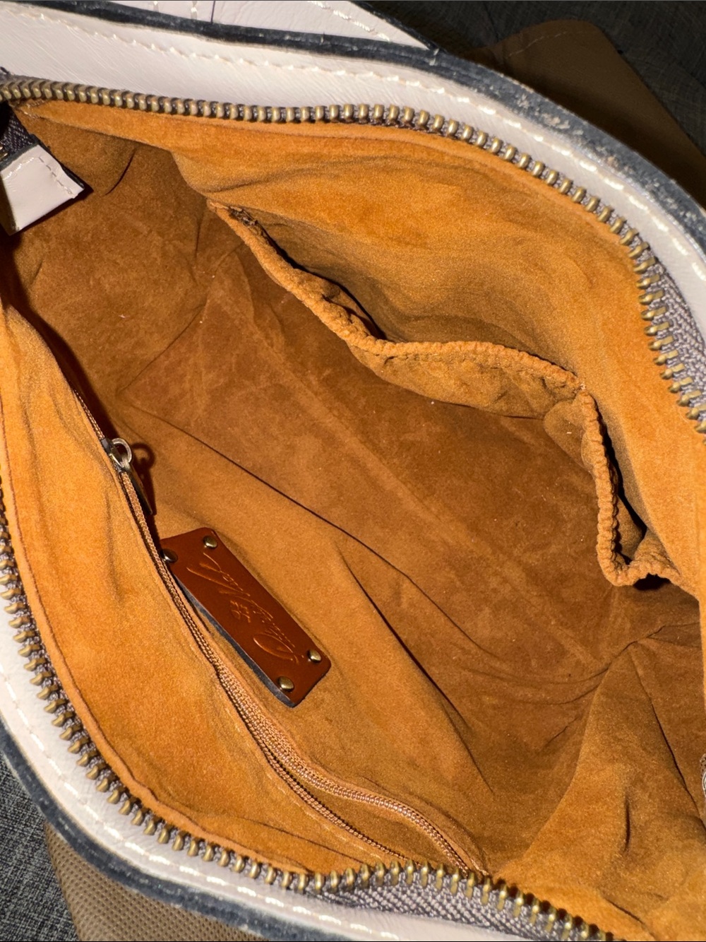 Patricia Nash Bag Betta Cream Leather Shoulder Bag Crossbody Satchel - Picture 13 of 17